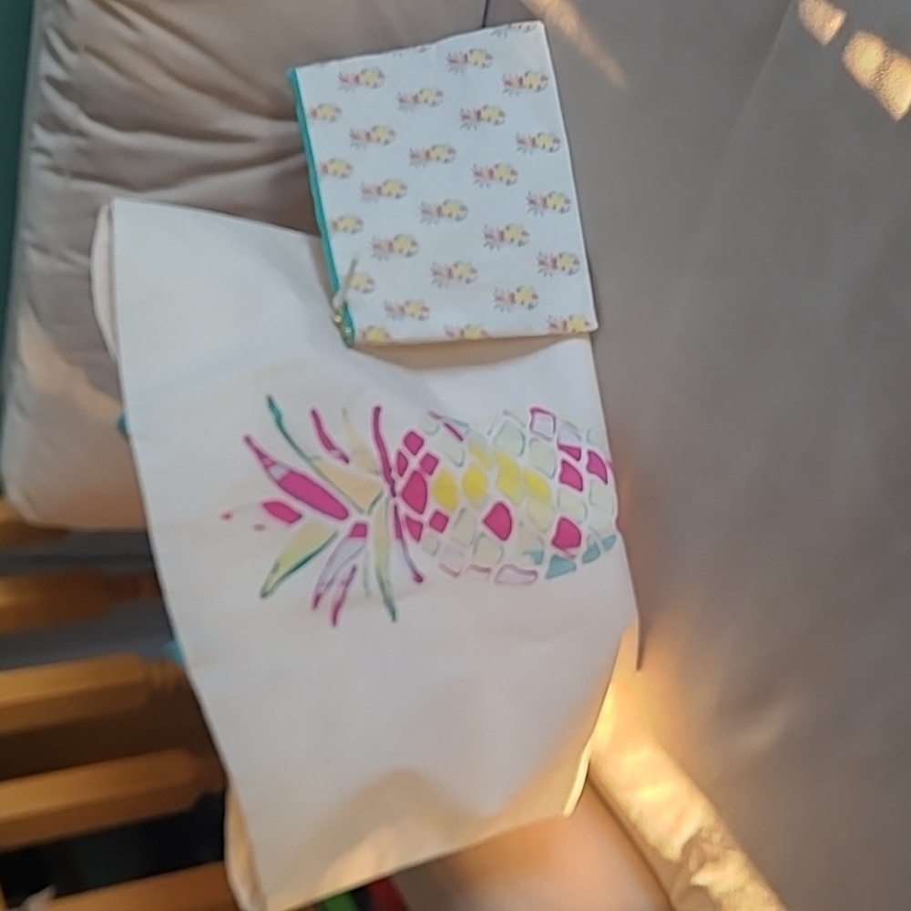 Pineapple Tote and matching  zip up pouch, 100% cotton canvas construction